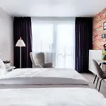 מלון Four Points By Sheraton Plaza אופנבאך
