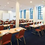 Four Points By Sheraton Plaza מלון