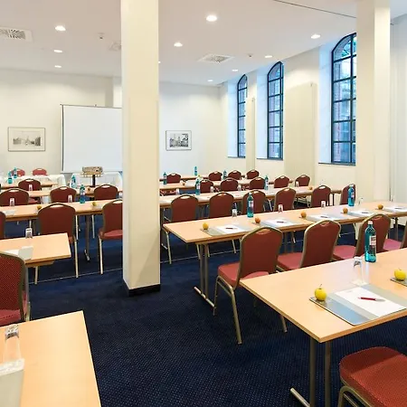 Achat Plaza 4* Offenbach am Main