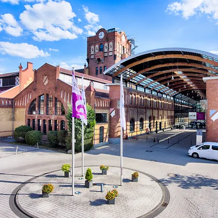 Four Points By Sheraton Plaza Hotel
