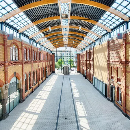 Four Points By Sheraton Plaza Hotel