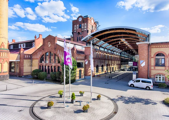 Four Points By Sheraton Plaza Hotel