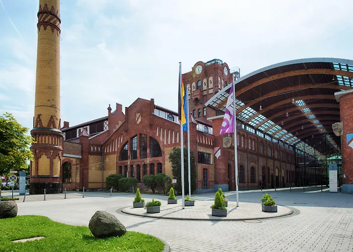 Four Points By Sheraton Plaza 4*