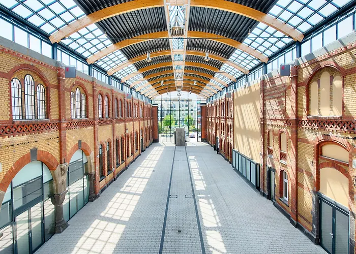 Four Points By Sheraton Plaza Hotel